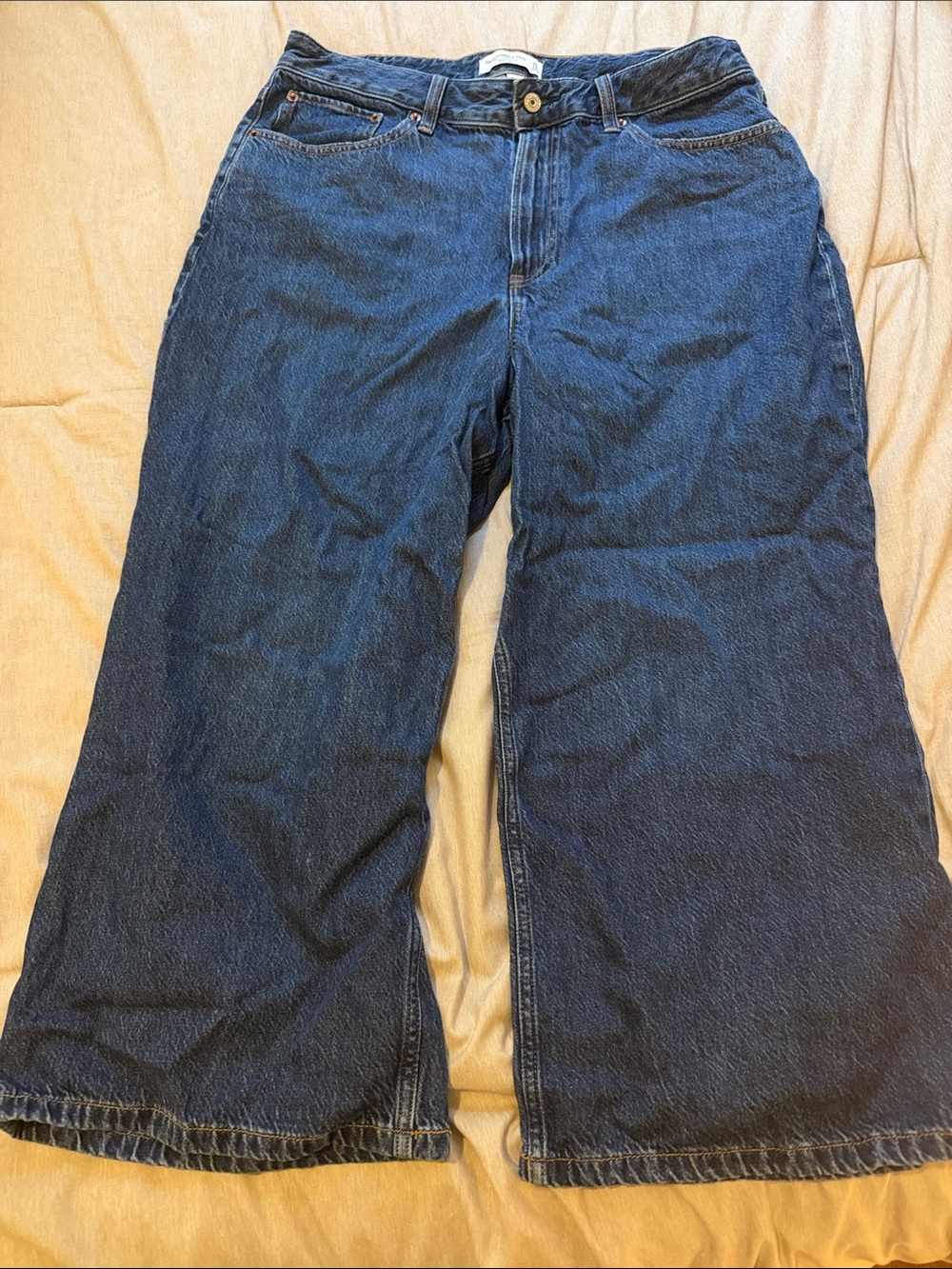 Abercrombie & Fitch Wide Leg Jeans in Dark Blue Denim